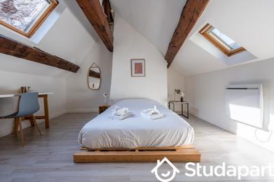 Chambre - 14 m² - 1 pièce