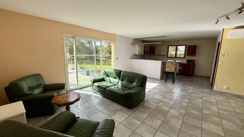 Maison - 105 m² - 5 pièces