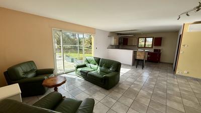 Maison - 105 m² - 5 pièces