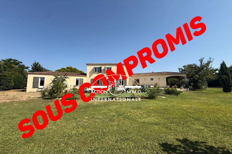 Villa - 208 m² - 4 pièces