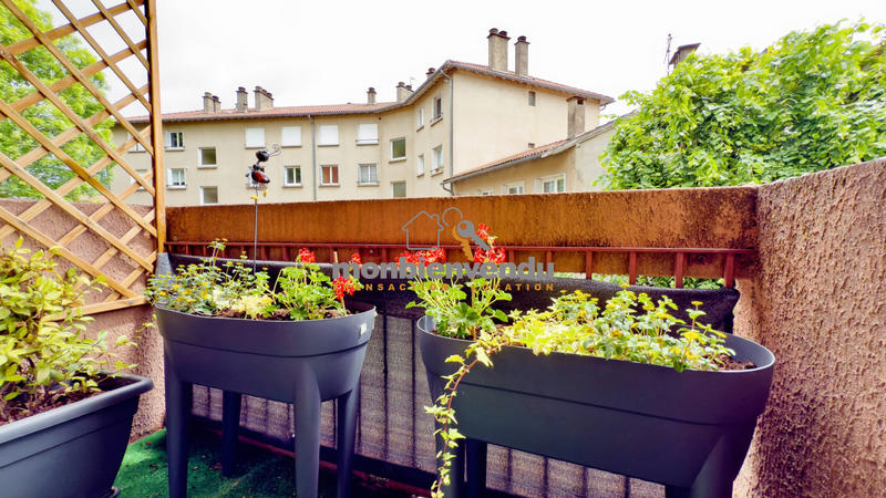 Duplex - 74 m² - 4 pièces