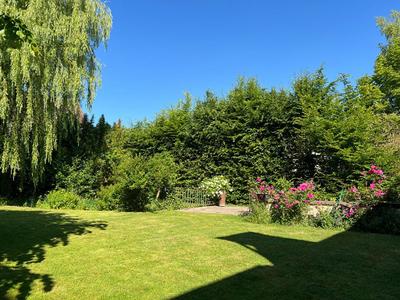 Maison - 474 m² - 10 pièces