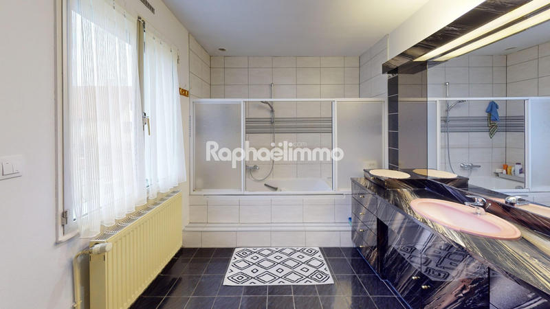 Maison - 116 m² - 6 pièces