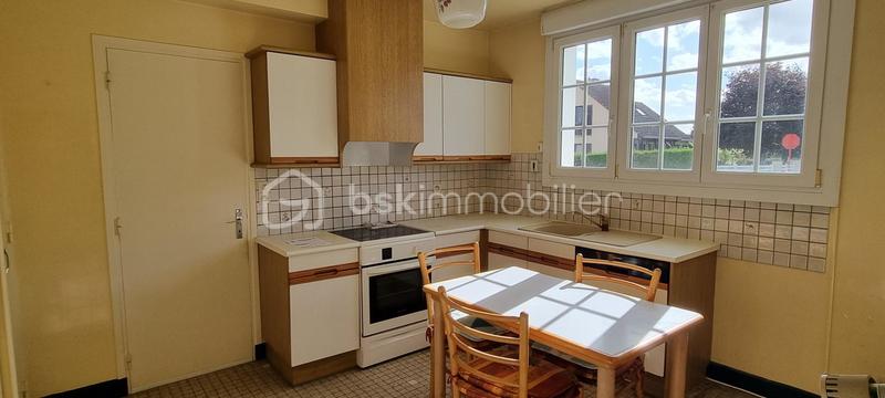 Maison - 104 m² - 6 pièces