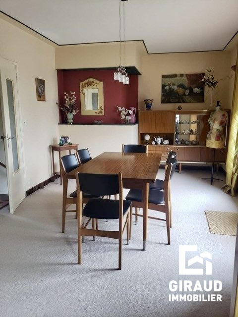 Maison - 115 m² - 6 pièces