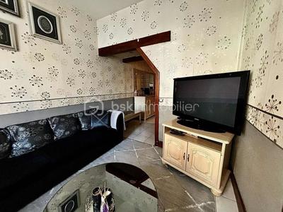 Maison - 85 m² - 4 pièces