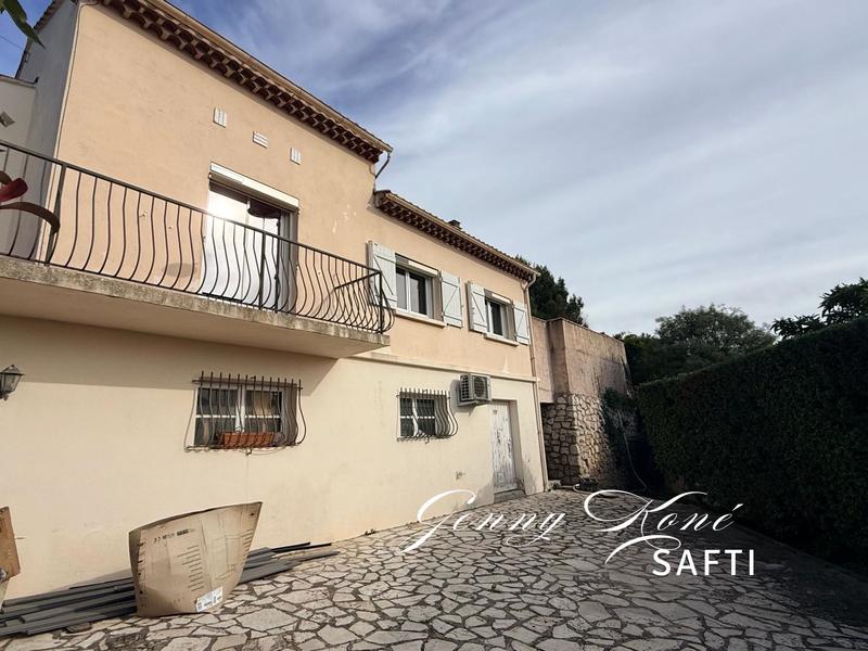 Maison - 127 m² - 5 pièces