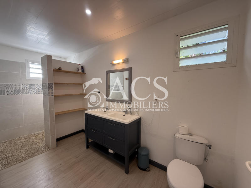 Maison - 102 m² - 4 pièces