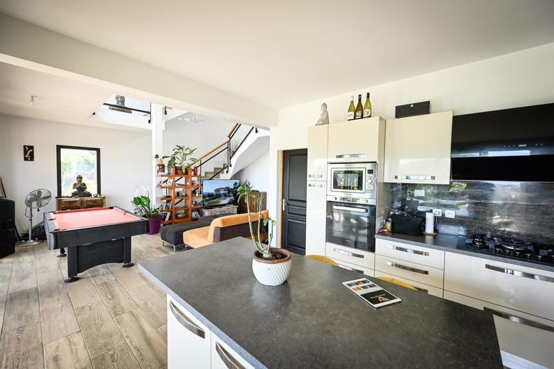 Villa - 150 m² - 4 pièces