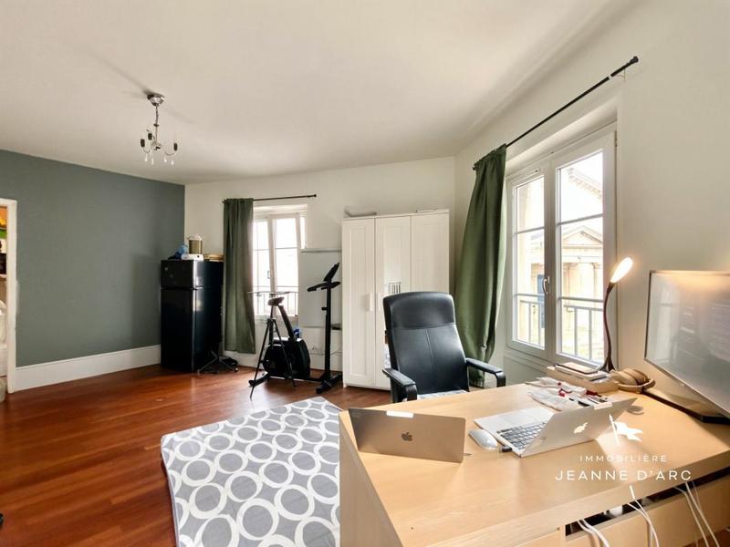 Studio - 28 m² - 1 pièce