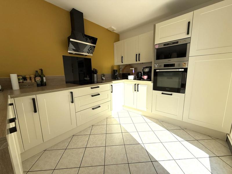 Maison - 128 m² - 5 pièces