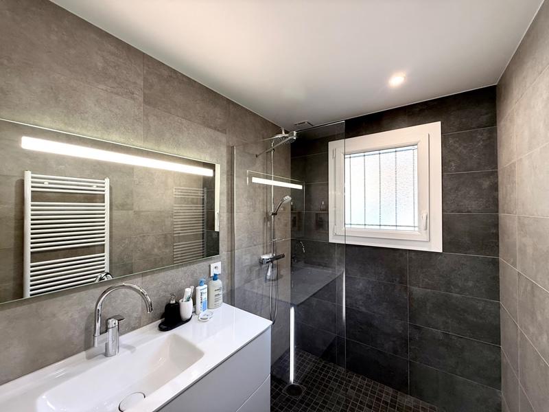 Maison - 138 m² - 5 pièces