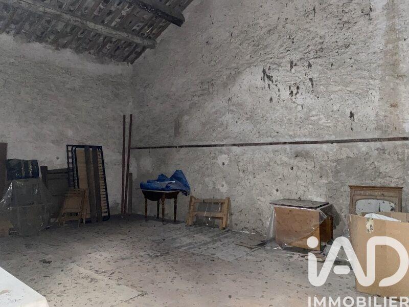 Maison - 234 m² - 7 pièces