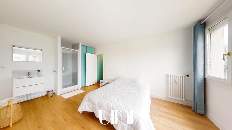 Appartement - 107 m² - 5 pièces