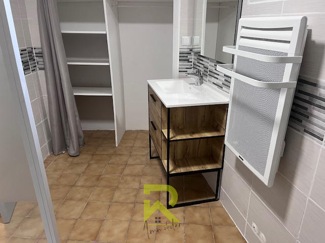 Maison de village - 75 m² - 4 pièces