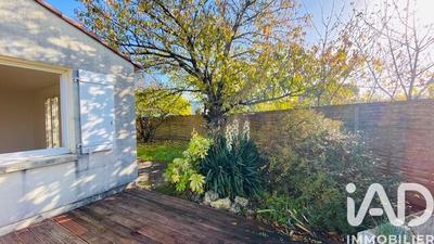 Maison - 93 m² - 5 pièces