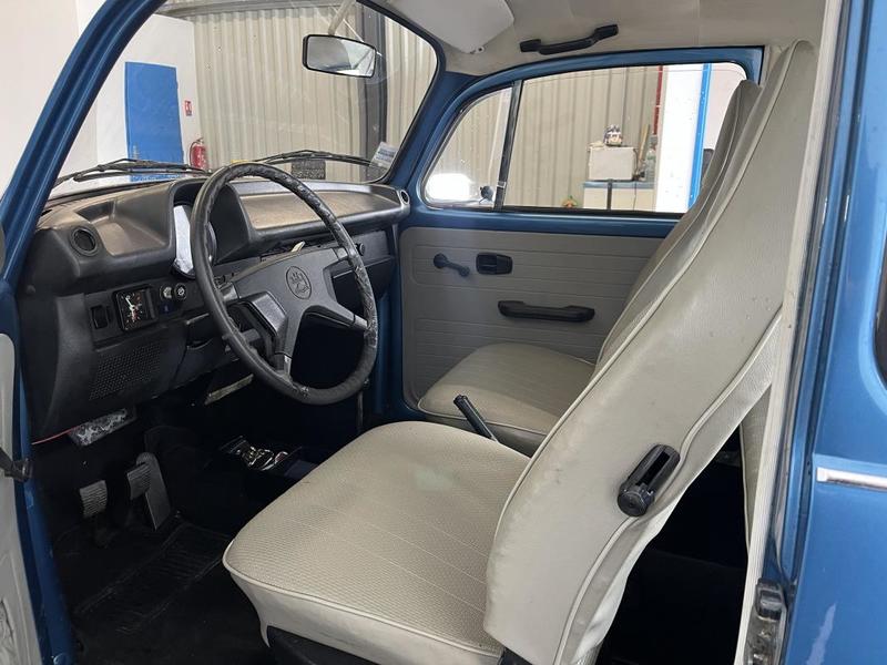 Volkswagen Coccinelle /Beetle 1303 44 cv certificat collection /entièrement rénove origine