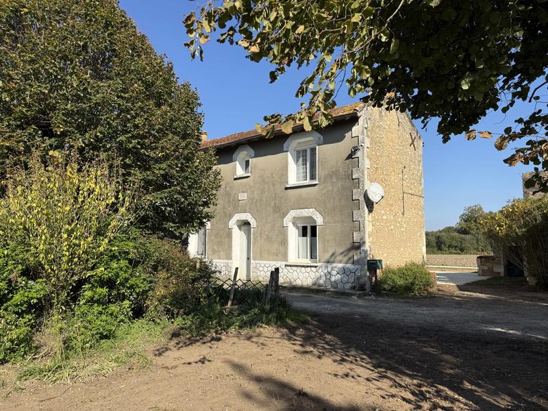 Maison - 120 m² - 4 pièces