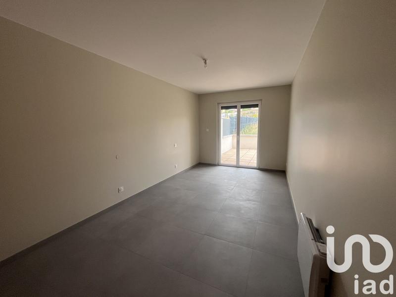 Appartement - 80 m² - 3 pièces