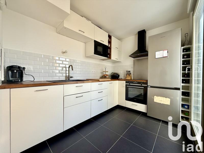 Appartement - 64 m² - 3 pièces