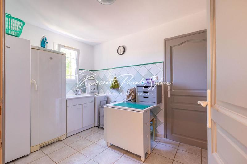 Maison - 178 m² - 7 pièces