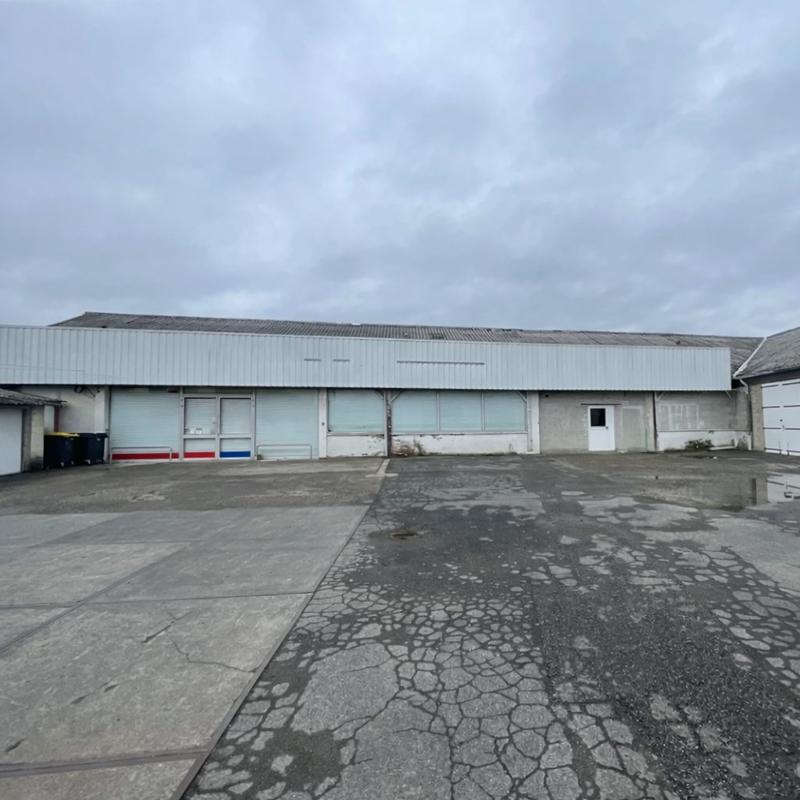 Local commercial - 629 m² - 14 pièces