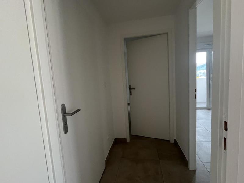 Appartement - 77 m² - 4 pièces