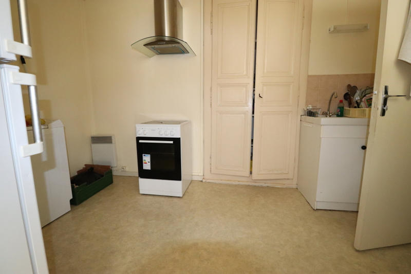 Immeuble - 230 m² - 6 pièces