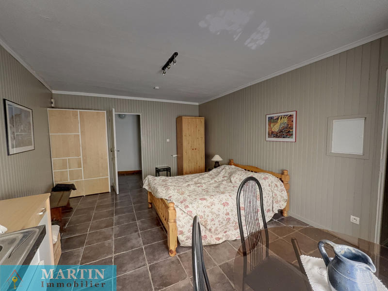 Appartement - 202 m² - 9 pièces