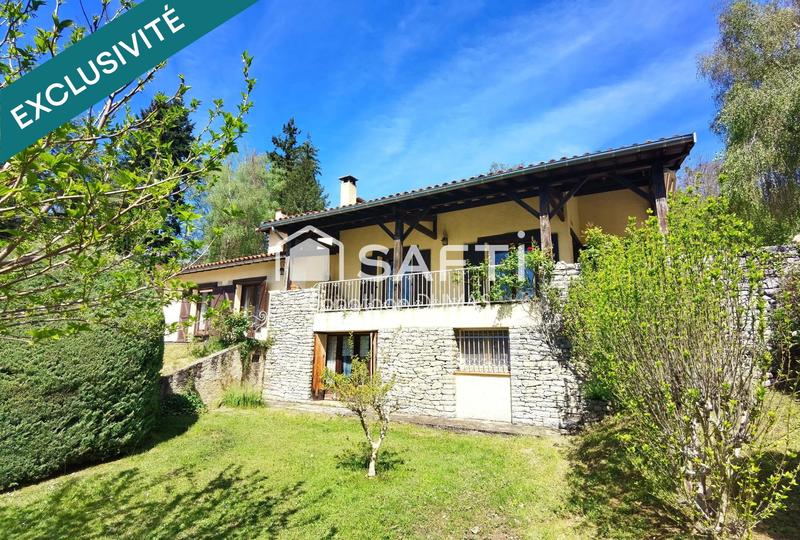 Maison - 274 m² - 8 pièces