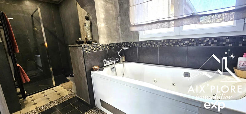 Maison - 175 m² - 5 pièces