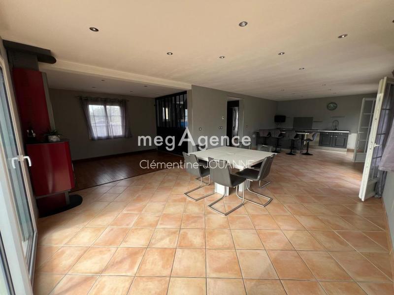 Maison - 118 m² - 5 pièces