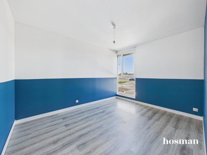 Appartement - 81 m² - 4 pièces