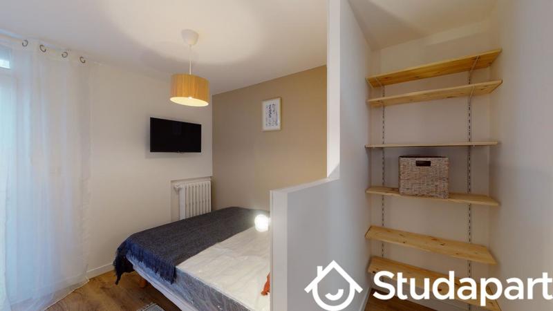 Chambre - 10 m² - 1 pièce