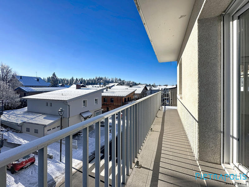 Appartement - 97 m² - 4 pièces