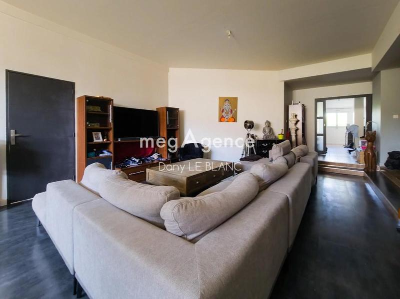 Appartement - 150 m² - 5 pièces