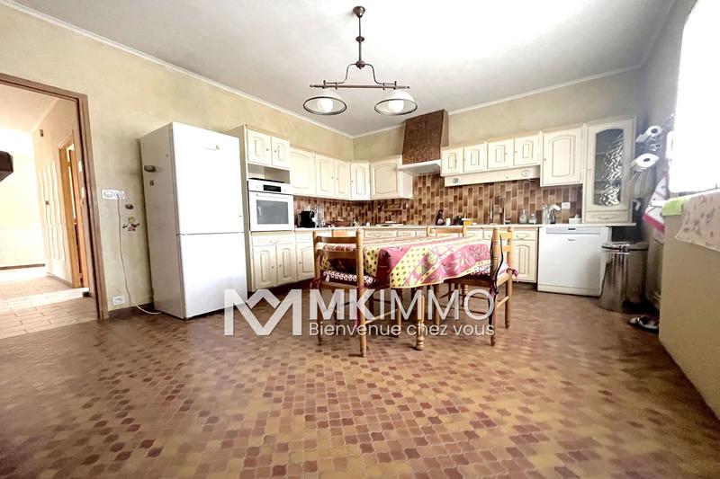 Appartement - 122 m² - 5 pièces