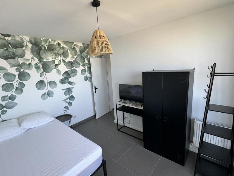 Appartement - 100 m² - 7 pièces