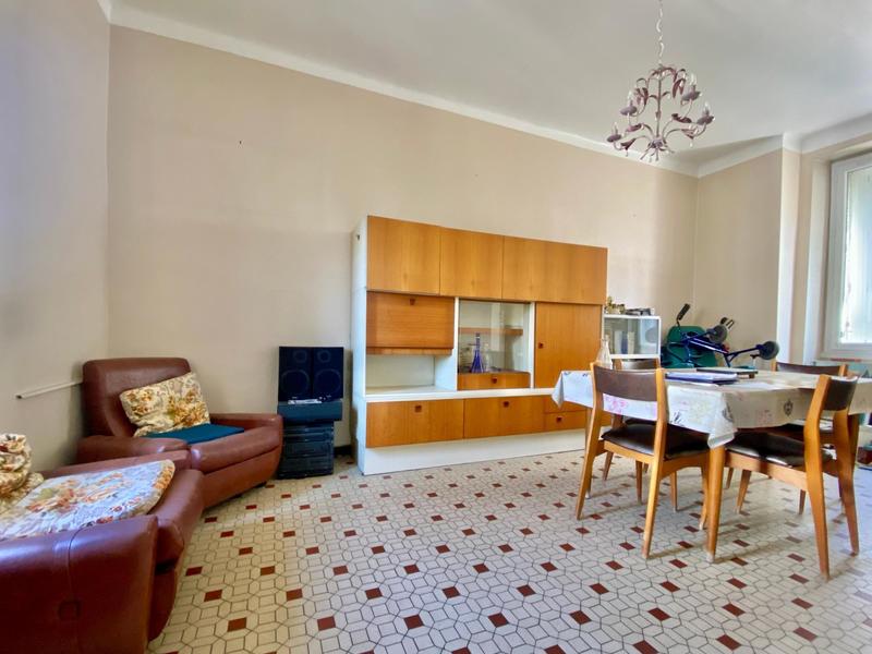 Appartement - 76 m² - 4 pièces