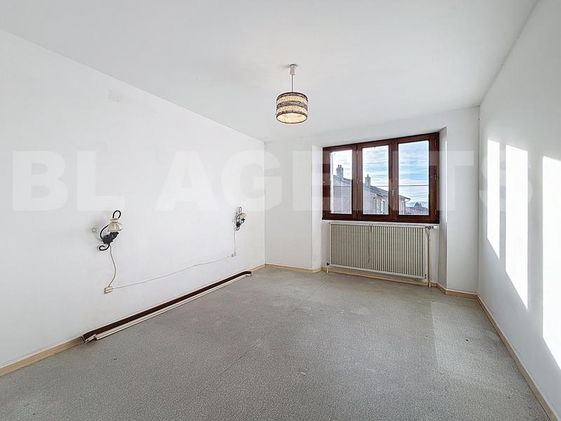 Maison de village - 140 m² - 7 pièces