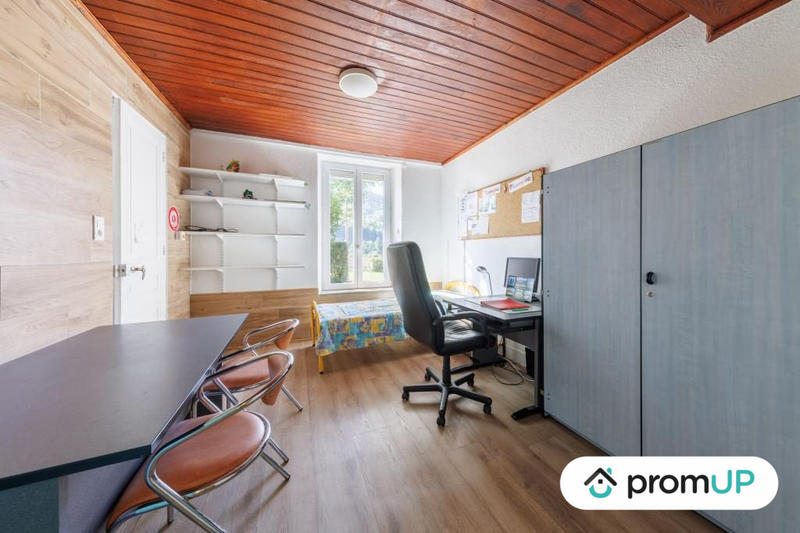 Local d'activités - 540 m² - 26 pièces