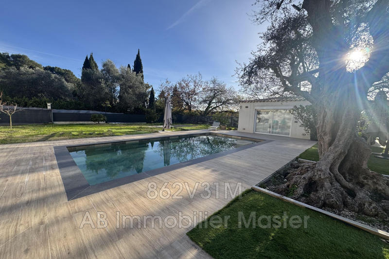 Maison - 162 m² - 6 pièces