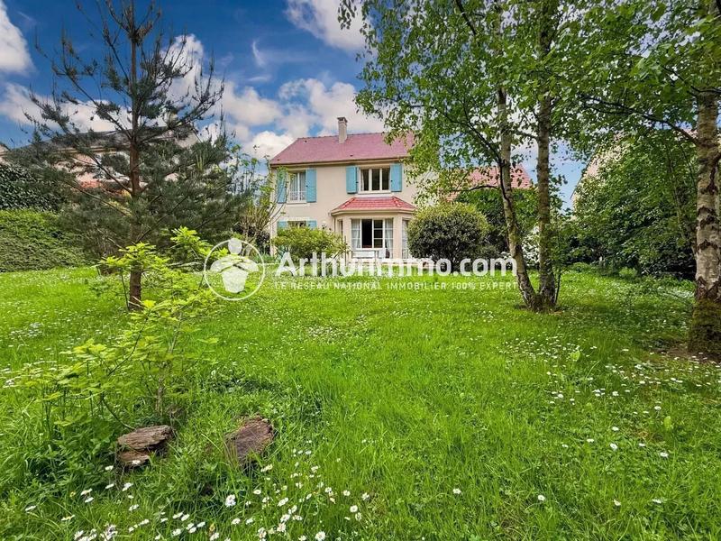 Maison - 170 m² - 6 pièces