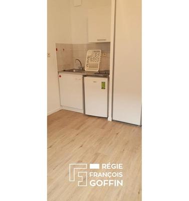 Studio - 18 m² - 1 pièce