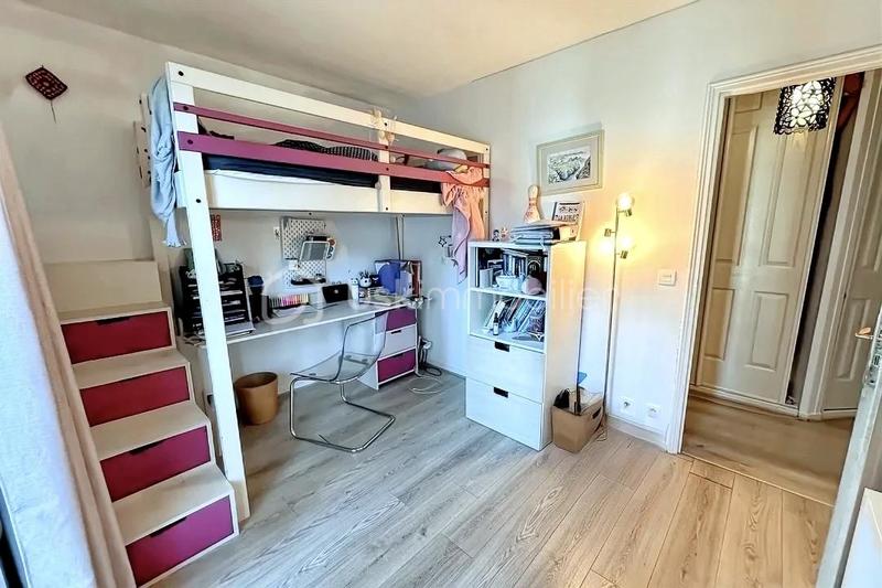 Appartement - 101 m² - 5 pièces