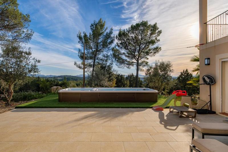 Villa - 190 m² - 7 pièces