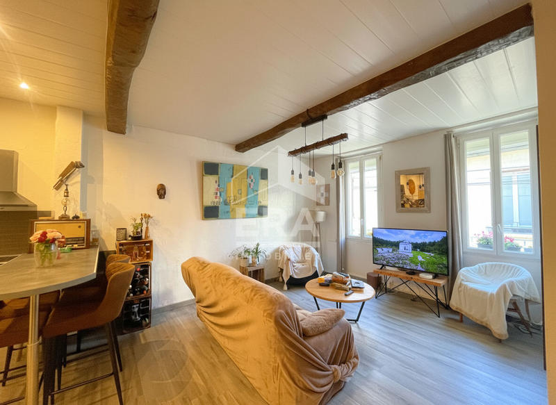 Maison - 122 m² - 4 pièces