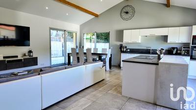 Maison - 125 m² - 5 pièces