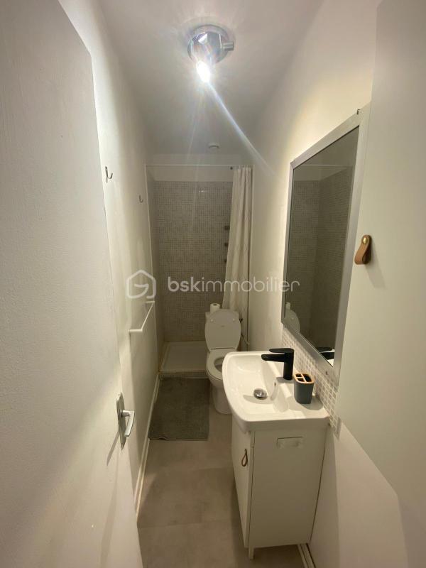 Studio - 27 m² - 1 pièce