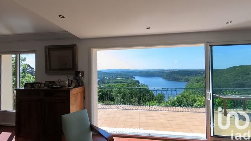 Maison de maîtres - 174 m² - 9 pièces